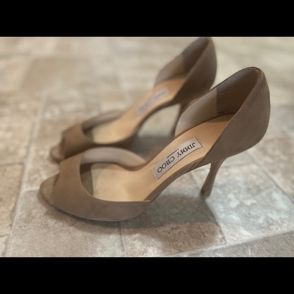 Jimmy Choo 37 beige heel, peep toe